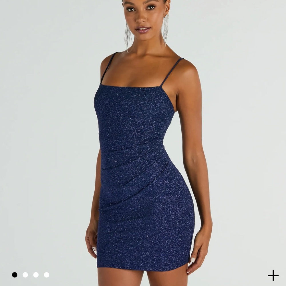 NWT Windsor Glitter Mini Dress - color is Mauve - size Small
